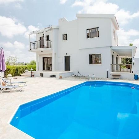 Villa 26 Paphos Bagian luar foto